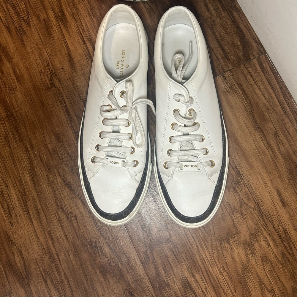 Louis Vuitton White and Brown